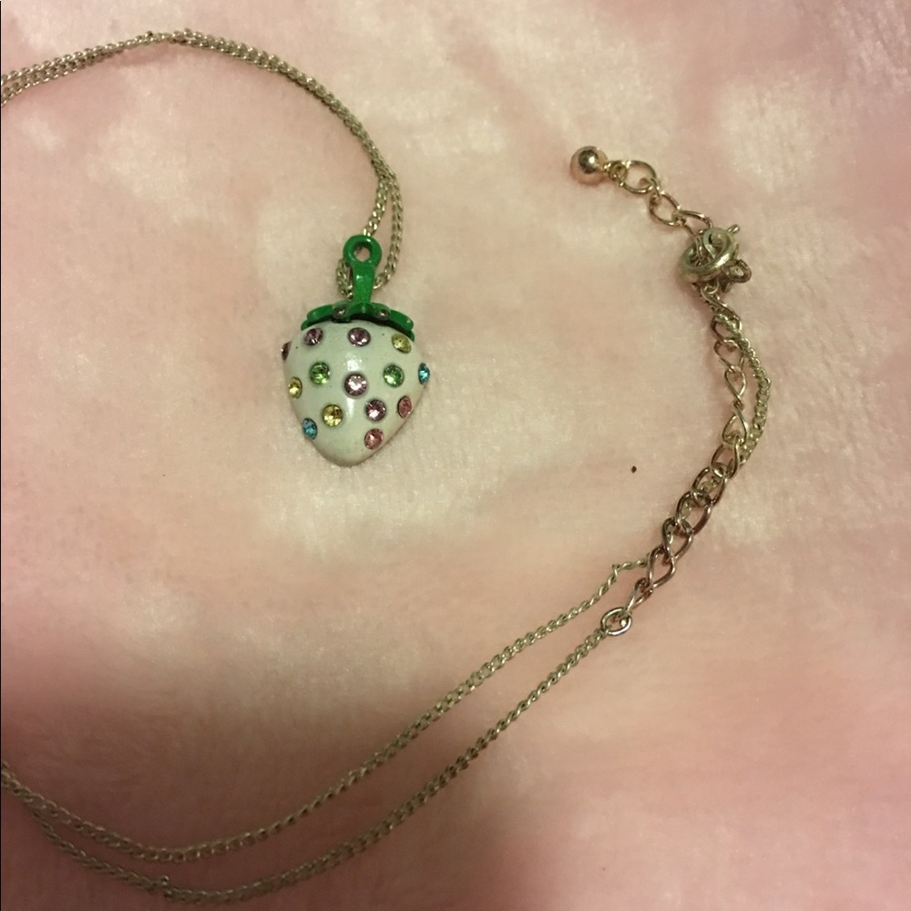Strawberry necklace! - Picture 6 of 8